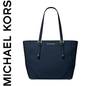 Michael Michael Kors Aria Large Leather Tote (READ)